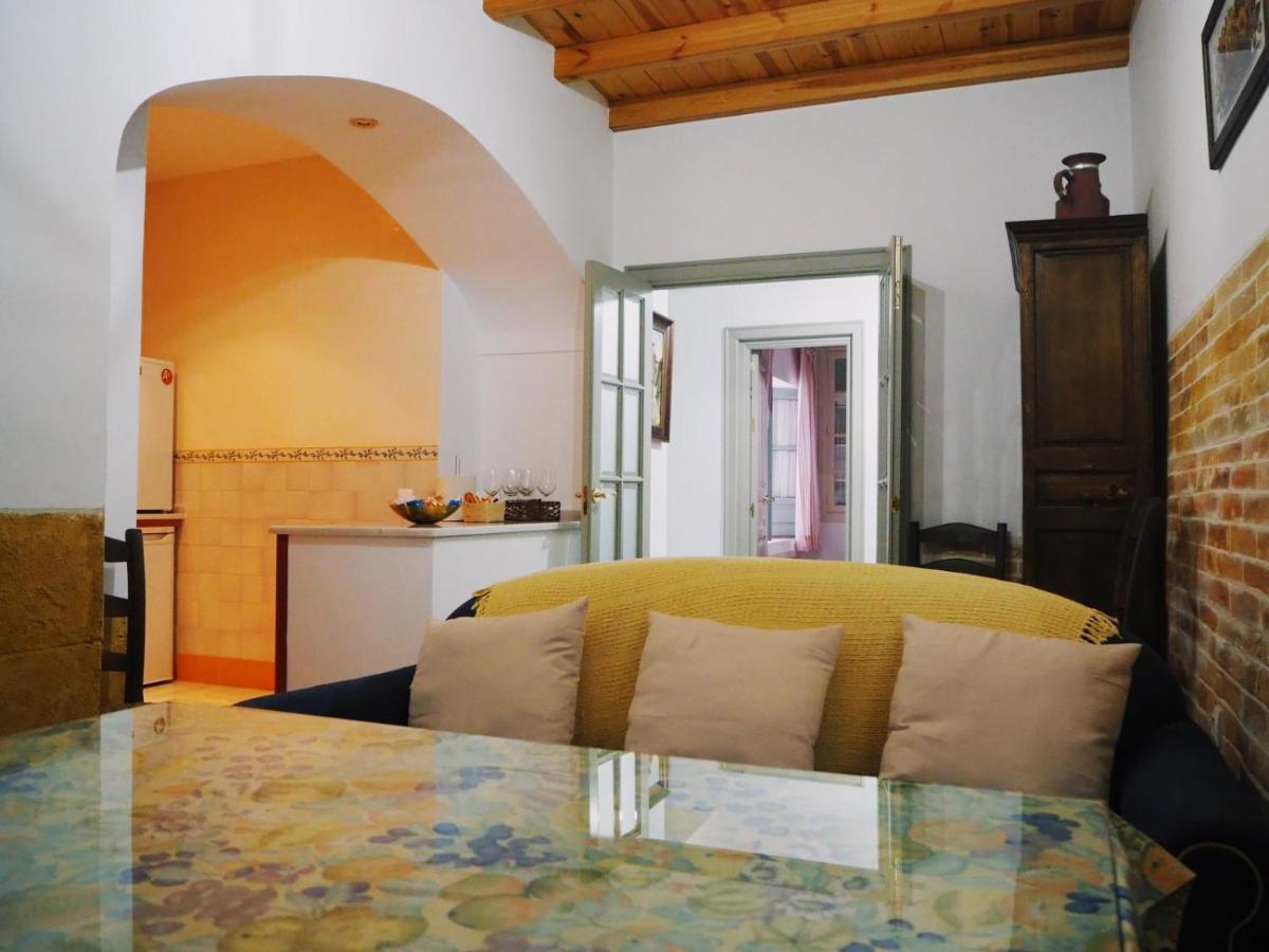 Carmona Center Apartment Extérieur photo